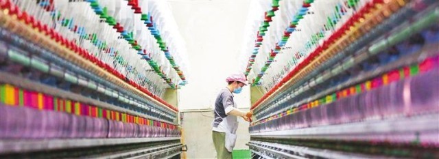 企業趕訂單忙出口